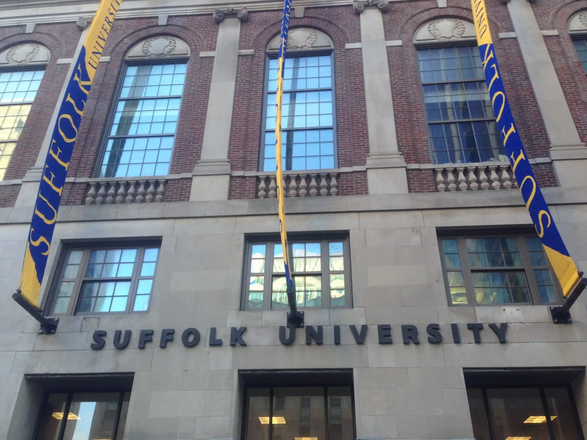 Suffolk University (INTO)
